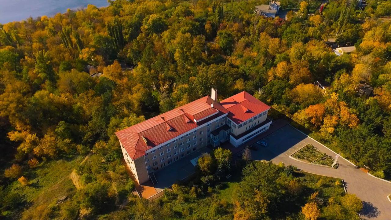 Pectoral On Khortytsia Hotel Zaporizhia Exterior photo
